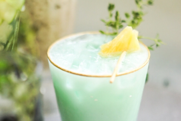 鸡尾酒是哪个国家的,鸡尾酒是哪个国家的酒