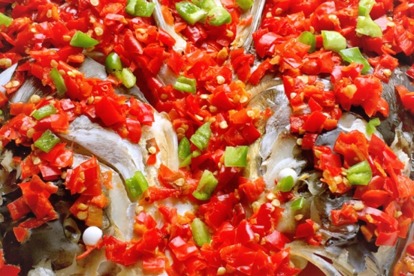 正宗剁椒鱼头做法,剁椒鱼头用什么鱼头最好