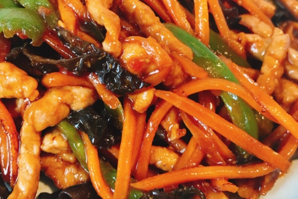 鱼香肉丝最正宗的做法,做鱼香肉丝用什么酱好吃