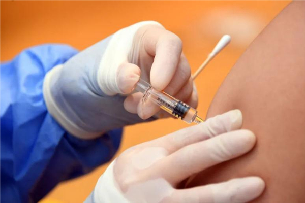 新冠疫苗第二针可以换地方打吗(新冠疫苗第二针可以换地方打吗?)