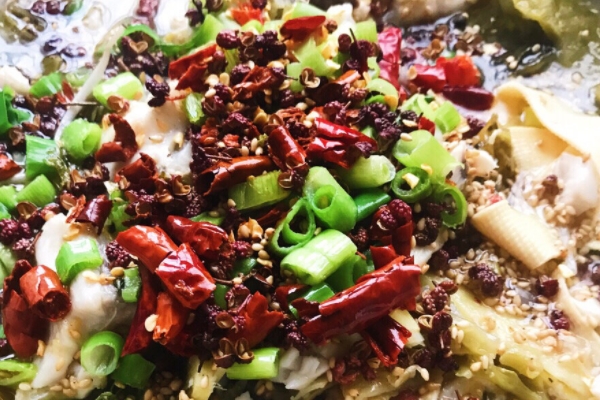 酸菜鱼有几种口味,鱼呵呵酸菜鱼怎么样