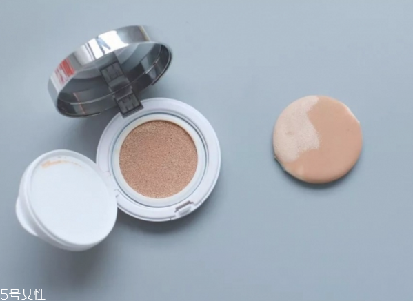 补水面膜的功效(补水效果最好的面膜有哪些)