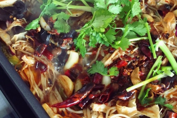 烤鱼要腌吗,烤鱼要腌制吗