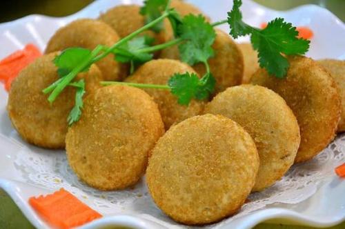 香芋饼怎么做好吃又简单,香芋饼怎么做好吃?