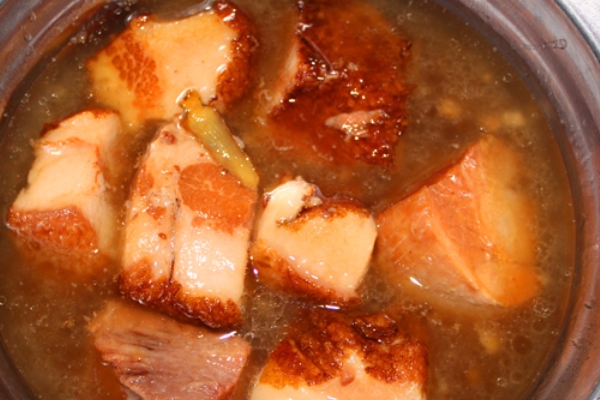 红烧肉要放醋吗,红烧肉要放醋吗窍门