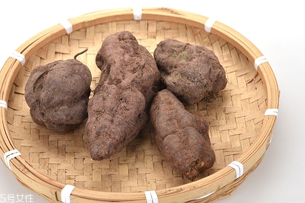 何首乌治妇科病吗,何首乌治什么病