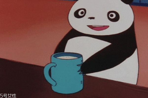 奶粉是脱脂的好还是全脂的好,奶粉全脂和脱脂哪个好