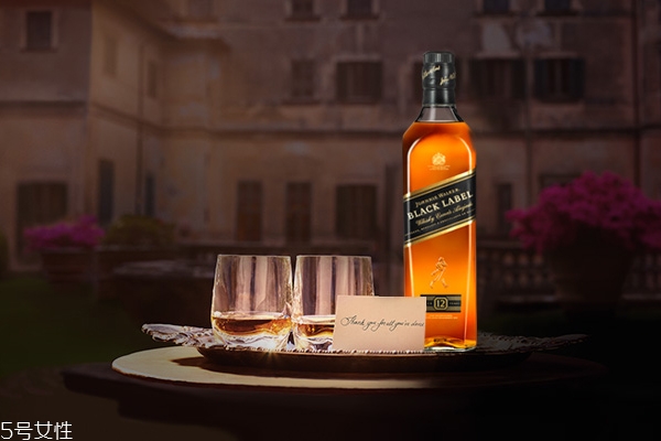 威士忌用什么原料酿造的,威士忌原材料 威士忌用什么原料酿造的,威士忌原材料