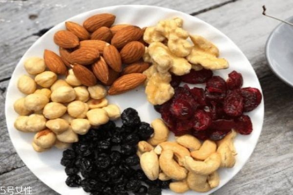 减肥放纵日的重要性,减肥可以有一天放纵日吗