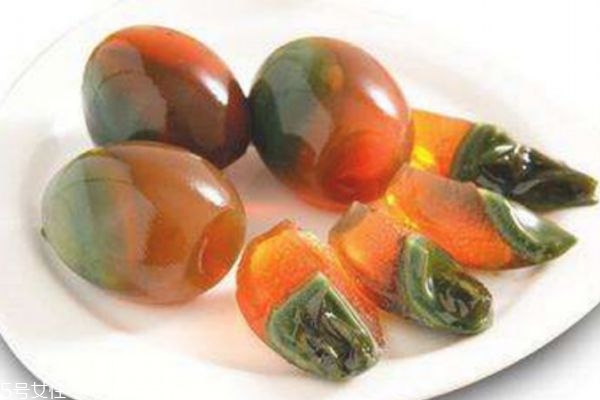 怎么分辨皮蛋变质,皮蛋会变质吗如何判断皮蛋变质