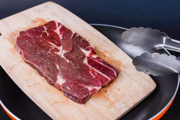 服用石楠叶有禁忌(石楠叶的用量和禁忌)