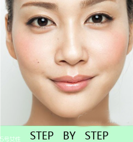 油性皮肤怎么引起的(油性皮肤怎么形成的)