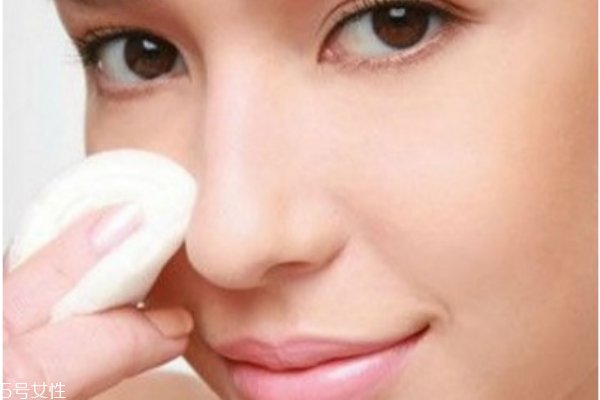 素颜霜容易脱妆怎么办,戴口罩容易脱妆怎么办 素颜霜容易脱妆怎么办,戴口罩容易脱妆怎么办