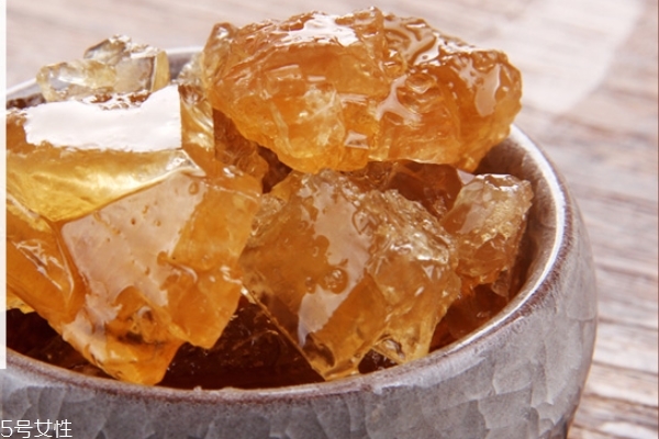 冰糖怎么样快速弄碎,大块冰糖怎么弄碎