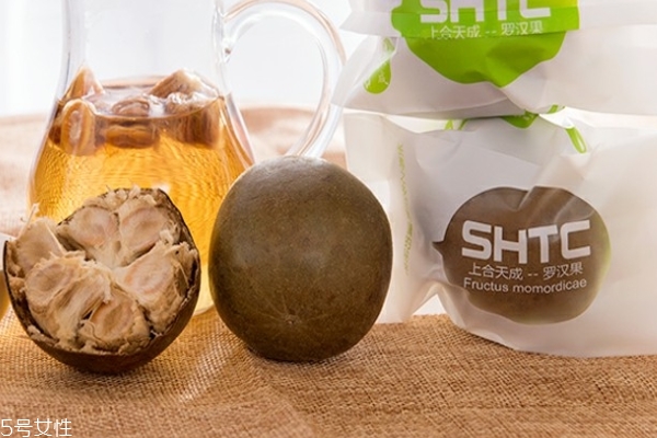 柠檬和罗汉果可不可以一起泡,罗汉果和柠檬片能一起泡吗