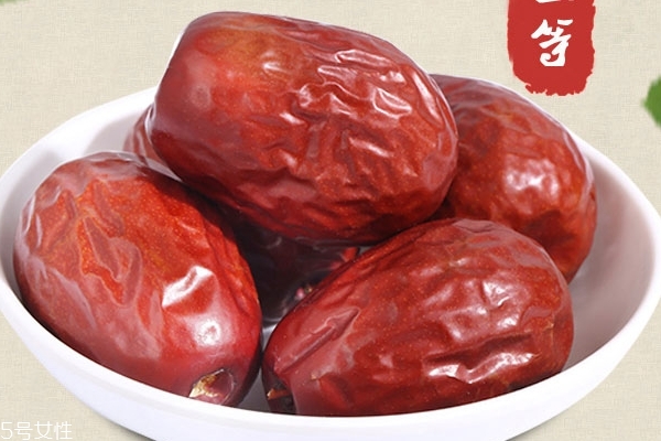红枣为什么这么甜,红枣为什么这么甜吃了有什么坏处