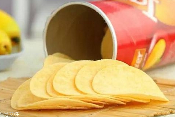 薯片能和酸奶一起吃吗?,薯片可以和酸奶一起吃吗?