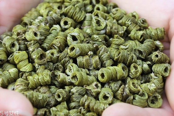 吃铁皮石斛会引起腹泻吗,石斛会引起腹泻吗