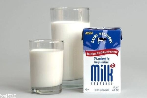 牛奶为什么是白色的液体,牛奶为什么是白色的