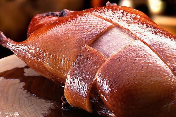 炸锅烤鸭怎么做,如何做烤鸭步骤