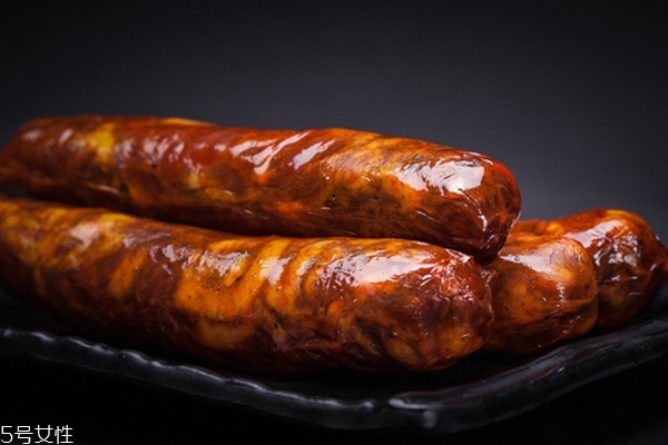 香肠馅如何制作,香肠馅料的制作方法 香肠馅如何制作,香肠馅料的制作方法