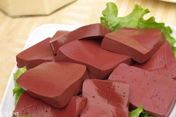 鸭血能生吃吗,生鸭血可以直接喝吗