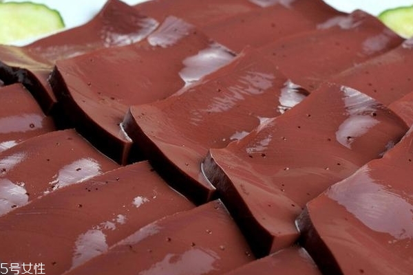 怎样做鸭血好吃又简单,鸭血的做法最正宗的做法