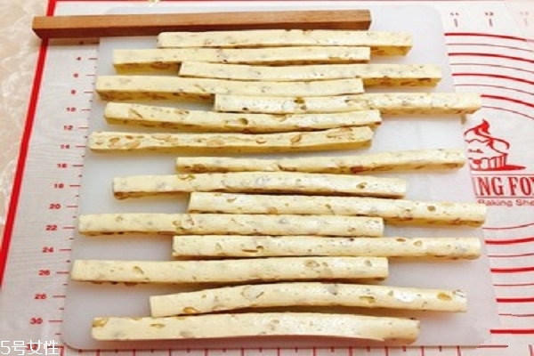 牛轧糖的做法下厨房,你知道牛轧糖怎么做吗