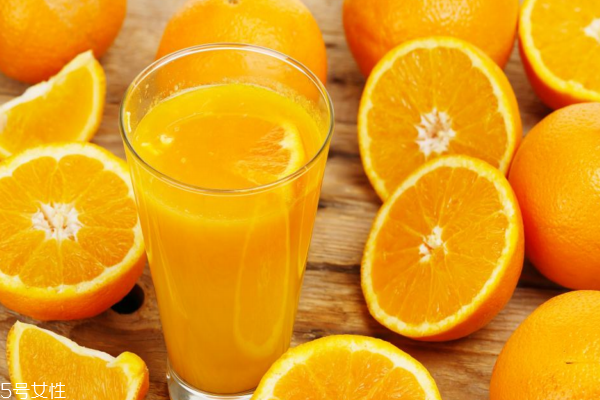 橙子里面含有柠檬酸吗,橙子里面有果酸吗