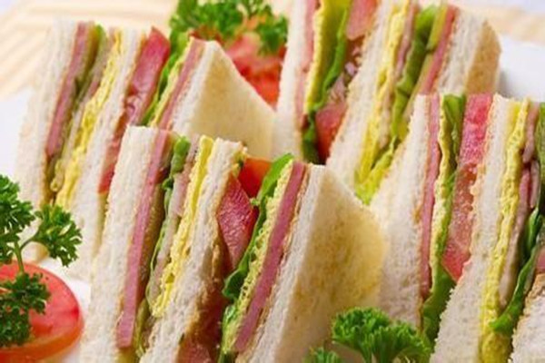 新冠疫苗不打可以吗(加强针新冠疫苗不打可以吗)