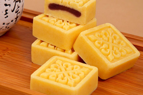 绿豆糕是蒸的吗,绿豆糕怎么蒸