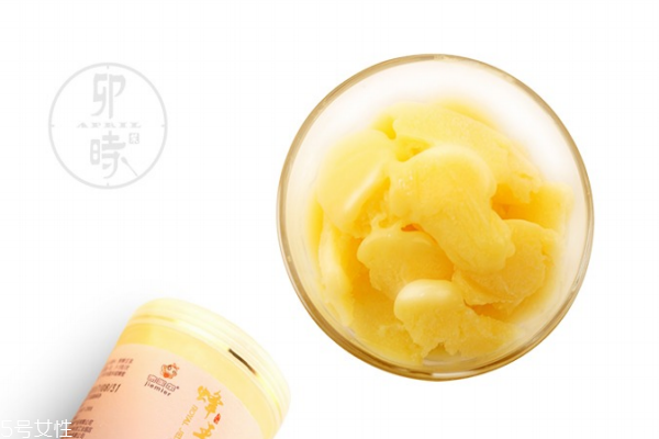 蜂王浆为什么是辣的?,蜂王浆是辣的吗 蜂王浆为什么是辣的?,蜂王浆是辣的吗