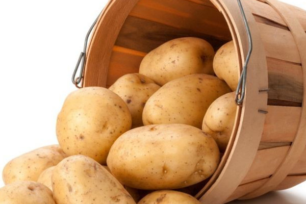 炒菜什么时候放盐,炒菜盐放多了怎么办? 炒菜什么时候放盐,炒菜盐放多了怎么办?