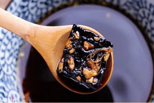 红糖发酸是不是坏了,红糖有点酸 是不是变质了