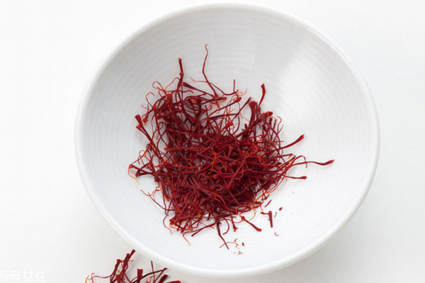 藏红花要放冰箱吗怎么储存,藏红花要放冰箱吗? 藏红花要放冰箱吗怎么储存,藏红花要放冰箱吗?