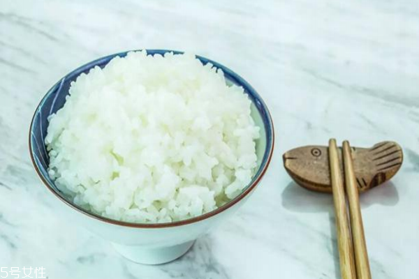 米饭过硬对胃好吗,米饭硬对胃有伤害吗
