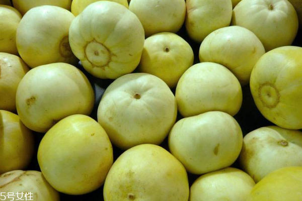 香瓜为什么不甜呢,香瓜和甜瓜一样吗