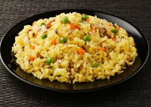 咖喱炒饭怎么炒,咖喱炒饭怎么做