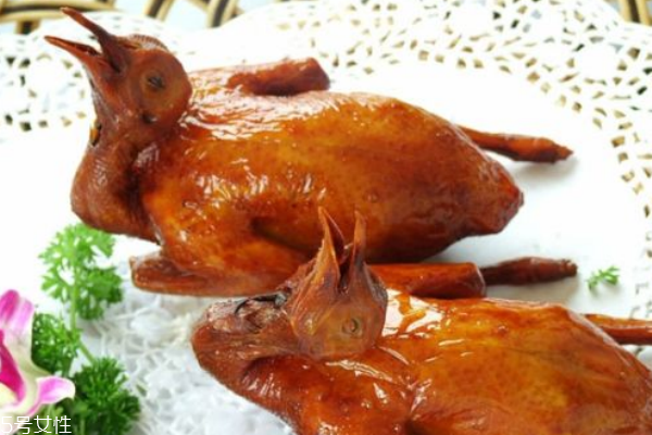 鸽子的肉为什么是红色的,鸽子肉怎么是红色的