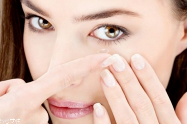 美瞳基弧怎么选择,美瞳基弧多少合适