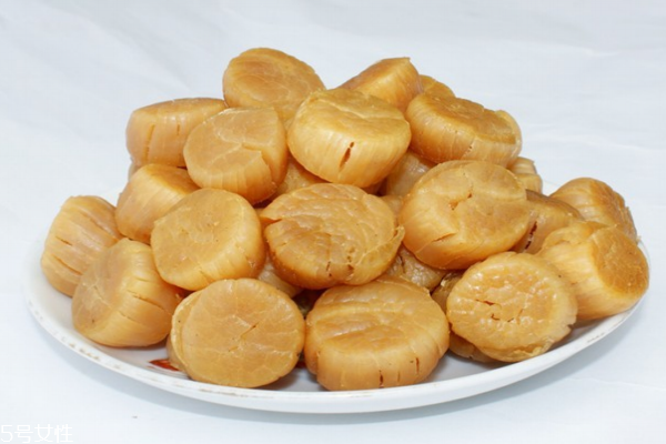 瑶柱能和鸽子一起煲汤吗,瑶柱鸽子鸡煲汤的功效和作用