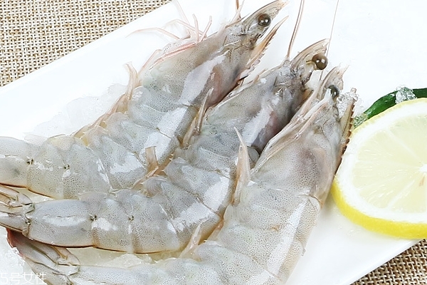 基围虾怎么做比较好吃,活的基围虾可以生吃吗