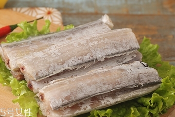 带鱼肉散是怎么回事,鱼肉散了怎么回事