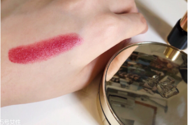 兰蔻口红120赤茶橘,兰蔻口红126色号试色