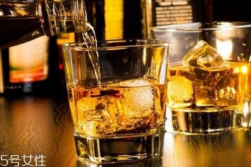 威士忌多少度的酒,威士忌有多少度