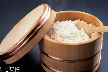 吃饭慢能减肥吗,吃饭慢能减肥吗有一定的科学依据