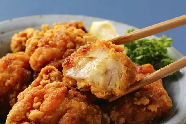 日式炸鸡块的做法和配料,日式炸鸡块的做法窍门