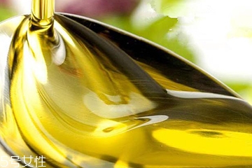 茶油和亚麻籽油的区别,亚麻籽油和茶籽油有什么区别