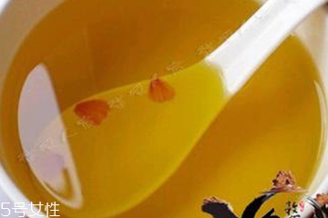 茶油和芝麻油的区别,茶油好还是芝麻油好