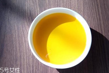 芝麻油的功效和作用及营养价值,芝麻油的营养成分表